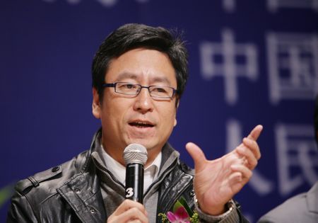 白岩松最新时事评论，时代之声的权威解读